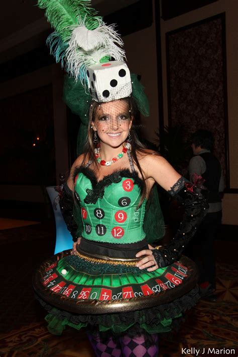 casino night dress ideas.